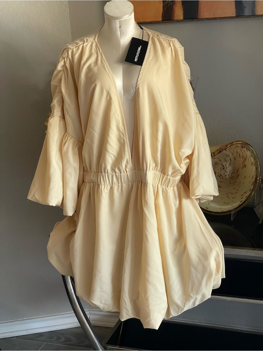 PrettyLittleThing Cream Wide-Leg Pants